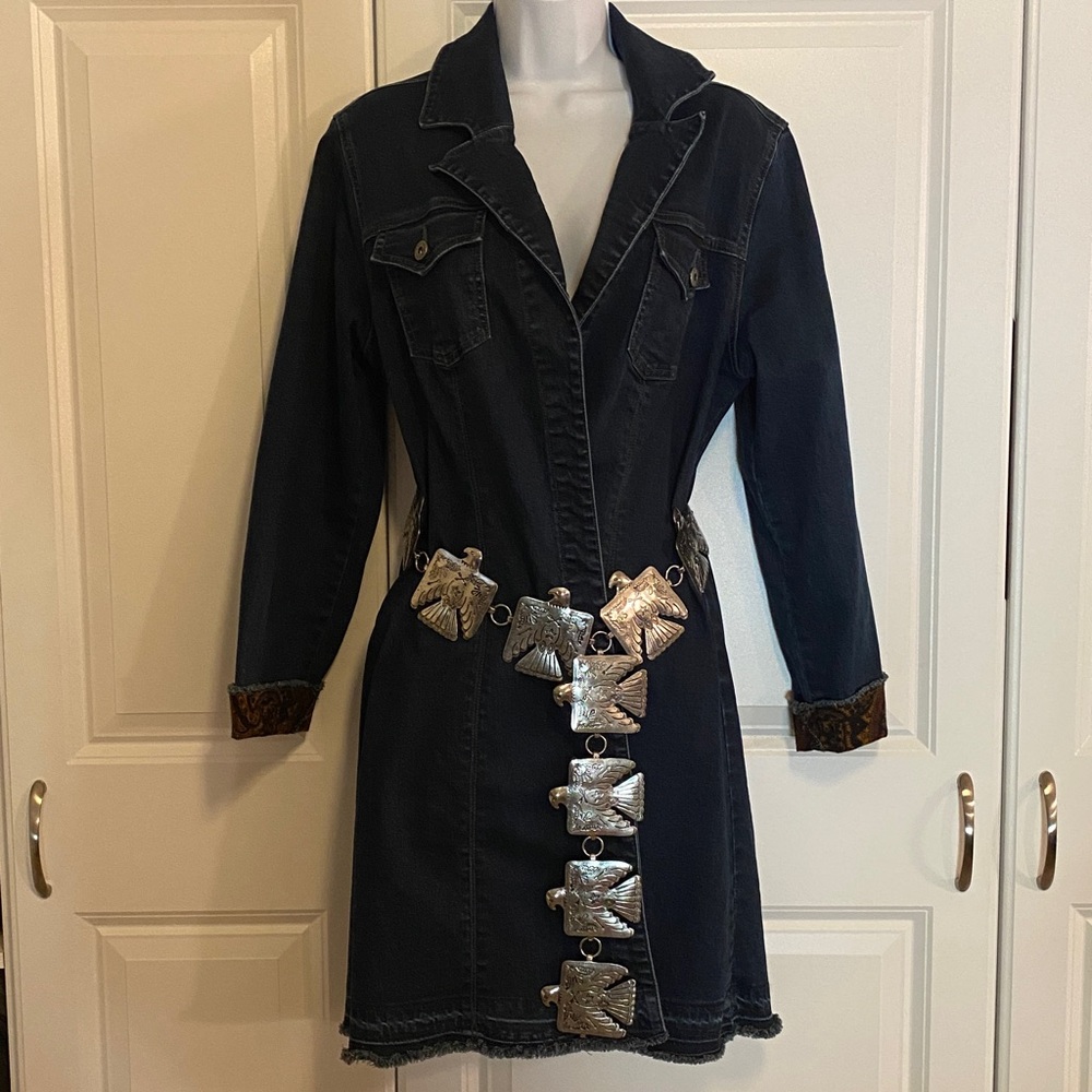Elegant Dark Denim Trench Coat - Picture 3 of 12